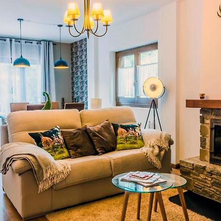 Apartamento A 15 Minutos De Baqueira Les Bordes Bagian luar foto