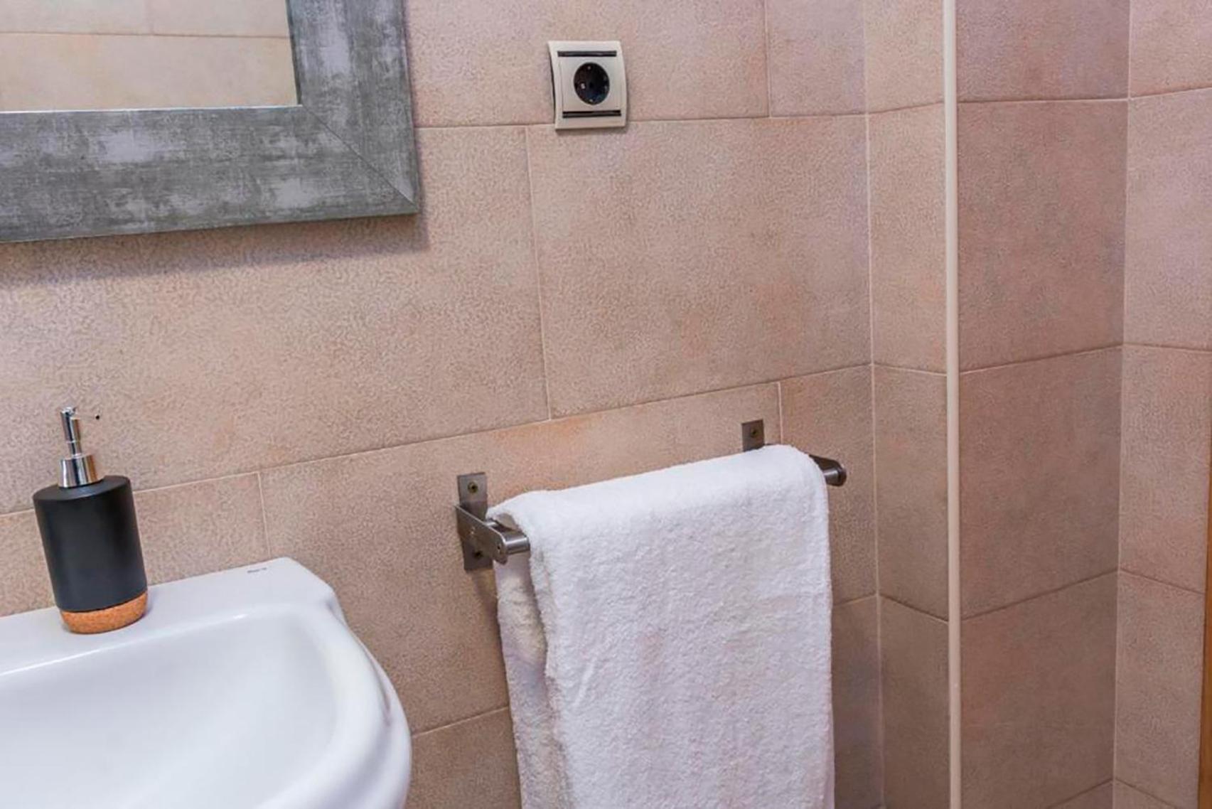 Apartamento A 15 Minutos De Baqueira Les Bordes Bagian luar foto