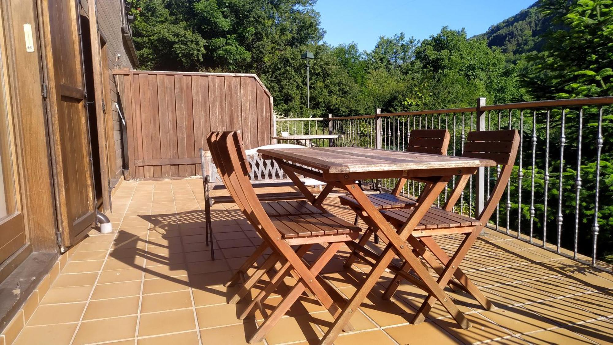 Apartamento A 15 Minutos De Baqueira Les Bordes Bagian luar foto